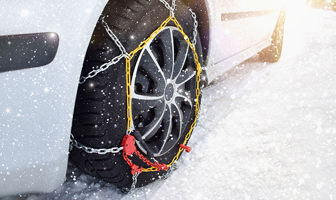 Kışın Araç Zinciri Nasıl Takılır? Adım Adım Kar Zinciri Takma Rehberi
